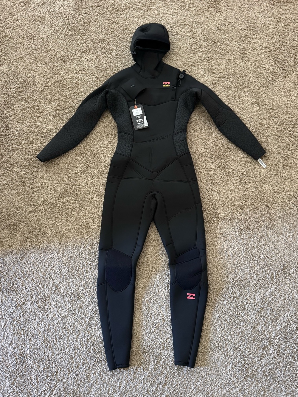 NWT Billabong Synergy Hooded 5/4 Wetsuit
